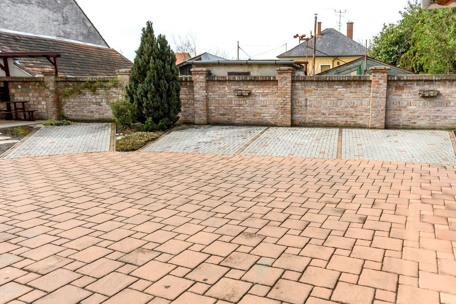 Cherry Apartmanhaz Sárvár Dış mekan fotoğraf