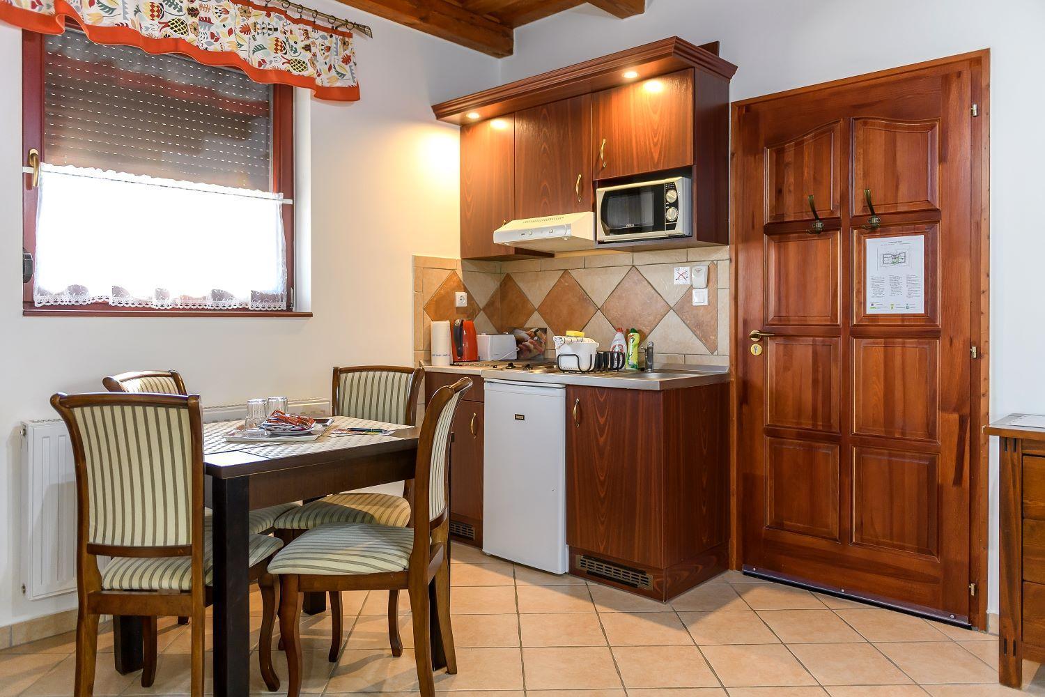 Cherry Apartmanhaz Sárvár Dış mekan fotoğraf